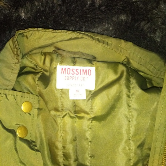 Coat - Picture 3 of 4